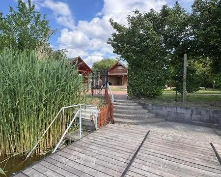 Tiszavirag Vendeghaz Ferienhaus